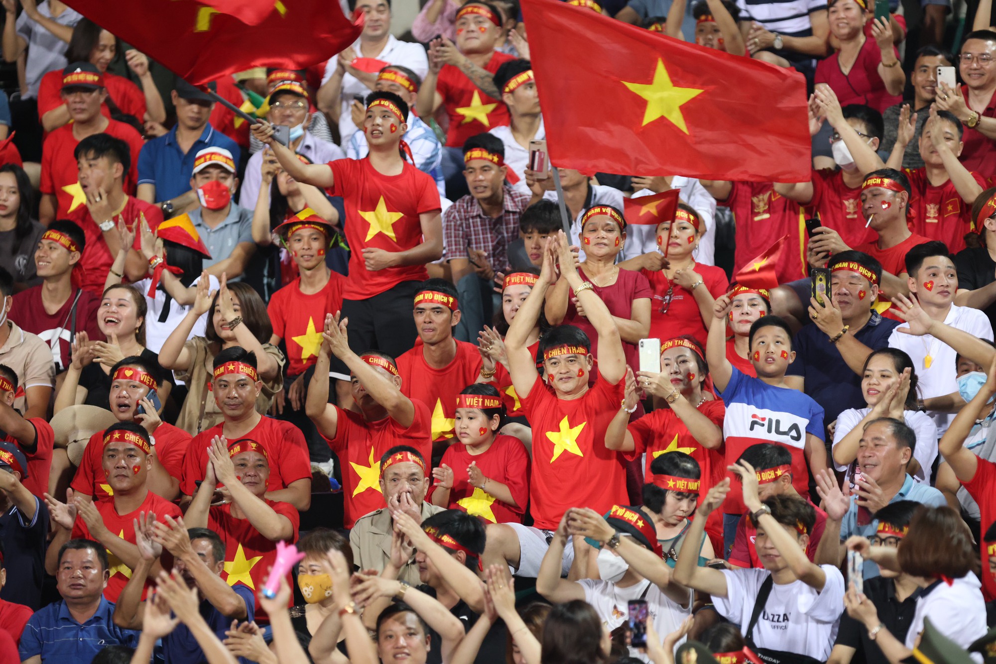 Bản tin SEA Games 31: Việt Nam đoạt 153 HCV, vững vị trí đầu bảng