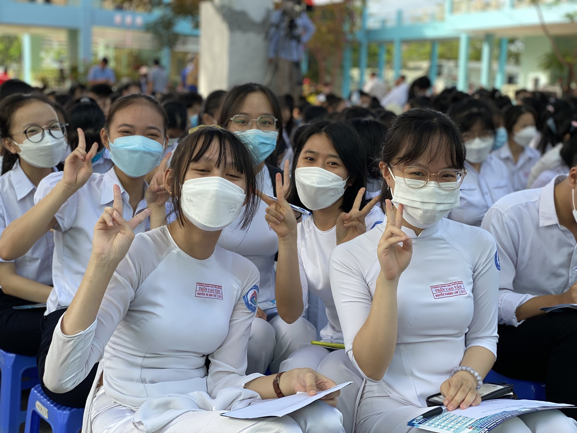 Đưa trường học đến th&iacute; sinh ở Quảng Nam: 50% học sinh chọn được ng&agrave;nh y&ecirc;u th&iacute;ch - Ảnh 7.