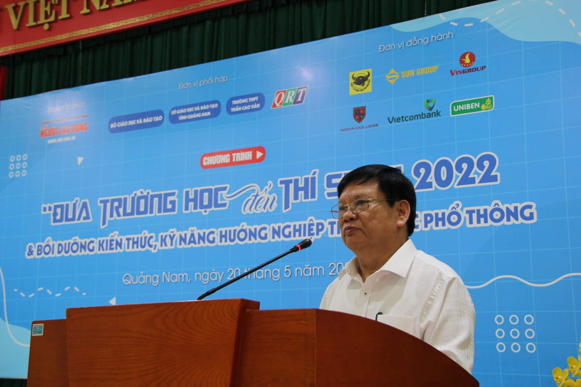 Giám đốc Sở GD-ĐT Quảng Nam: Tôi cảm ơn chuyên gia, Báo Người lao Động... - Ảnh 2.