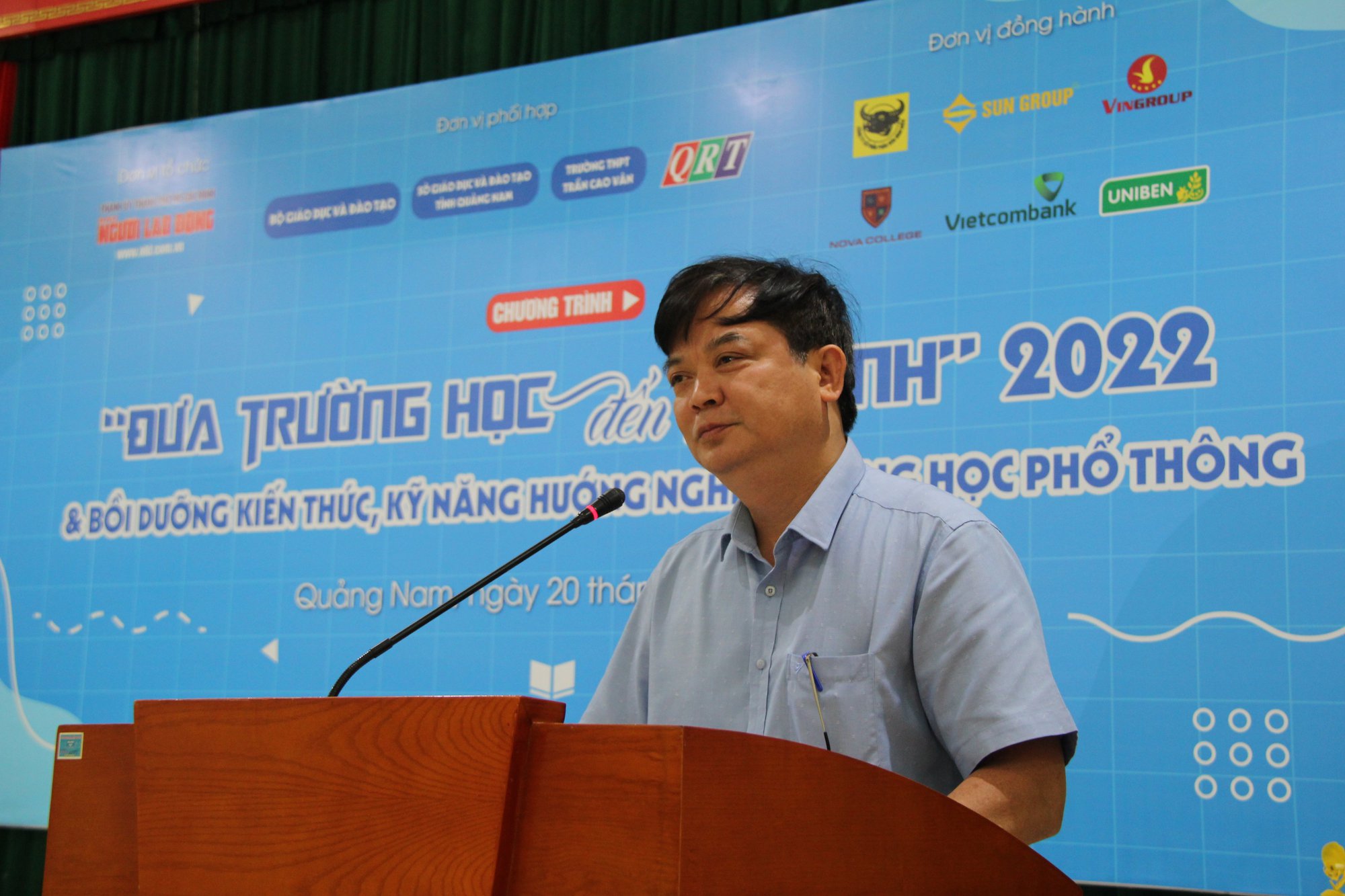 Giám đốc Sở GD-ĐT Quảng Nam: Tôi cảm ơn chuyên gia, Báo Người lao Động... - Ảnh 1.