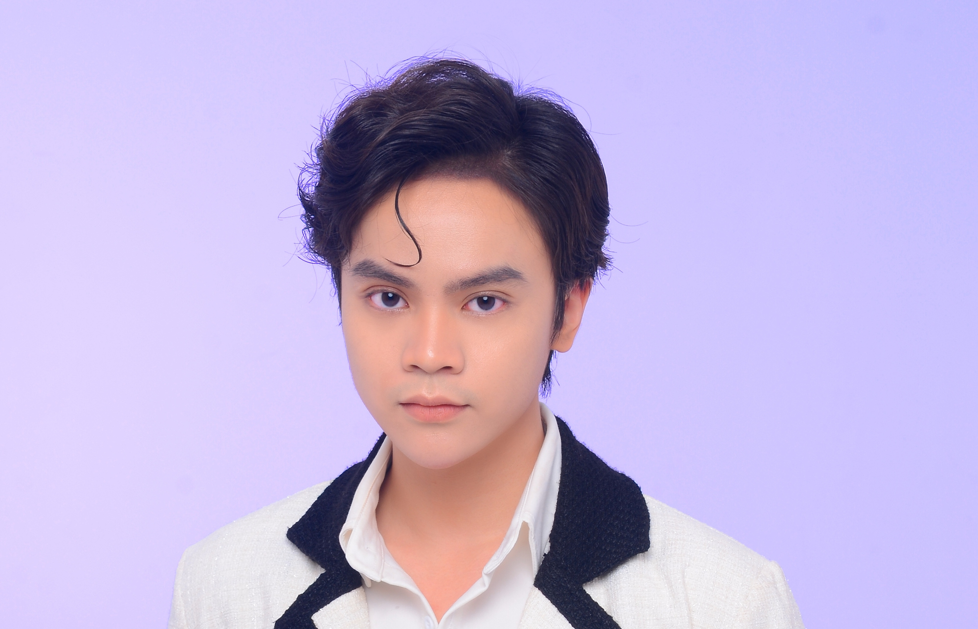 Hồ Tuấn Phúc quyết bán nhà làm show