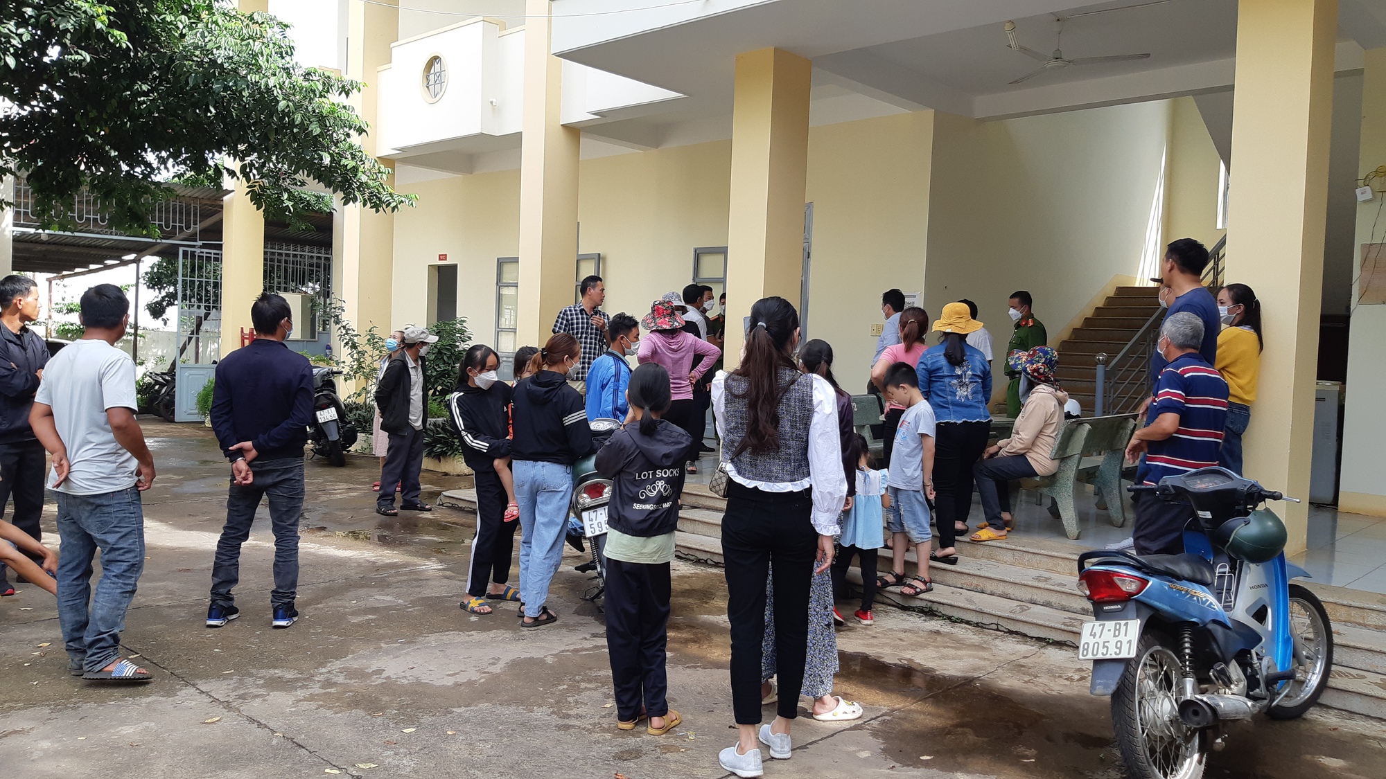 Xử phạt người mẹ khai tử con trai 3 tuổi khi đang còn sống