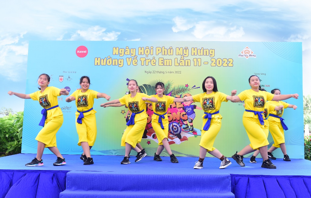 Ng&agrave;y hội của trẻ em ở Ph&uacute; Mỹ Hưng - Ảnh 1.