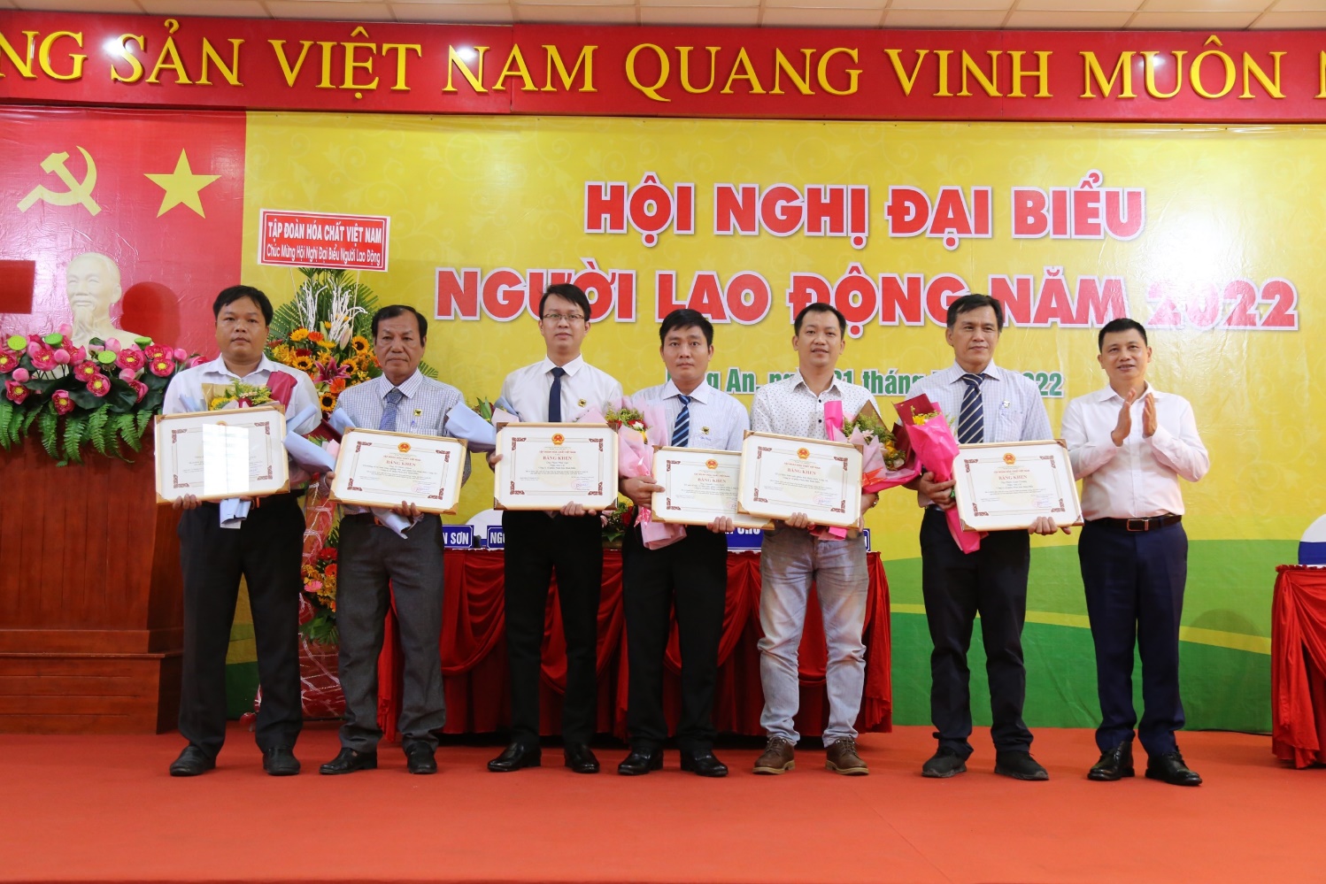 Người lao động Công ty Bình Điền: yên tâm, đoàn kết, vững vàng vượt qua khó khăn - Ảnh 4.