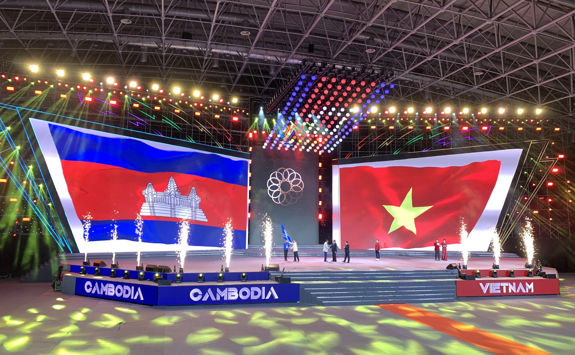Mãn nhãn với đêm bế mạc SEA Games 31