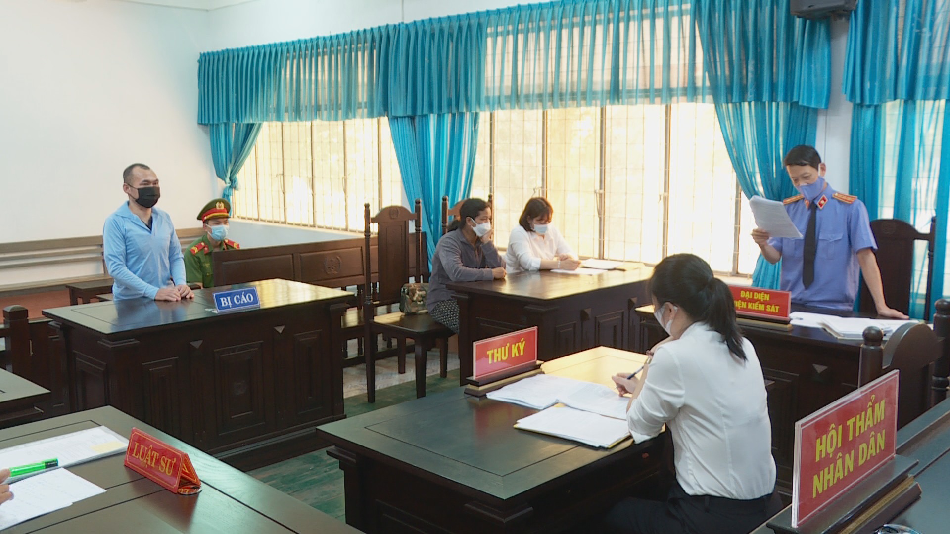 Tuyên án người cha giết con vì cho rằng vợ không thương con