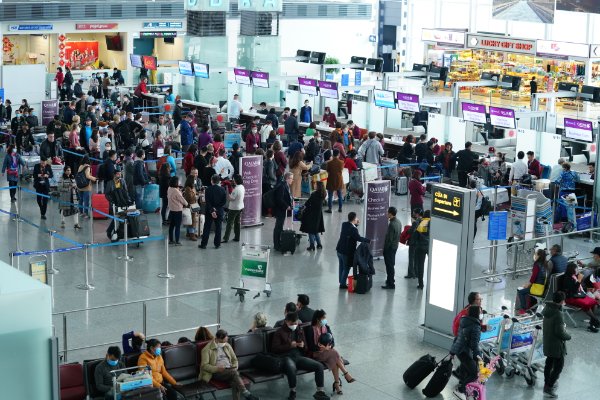Tại sao khách quốc tế đến Việt Nam không đạt như kỳ vọng?