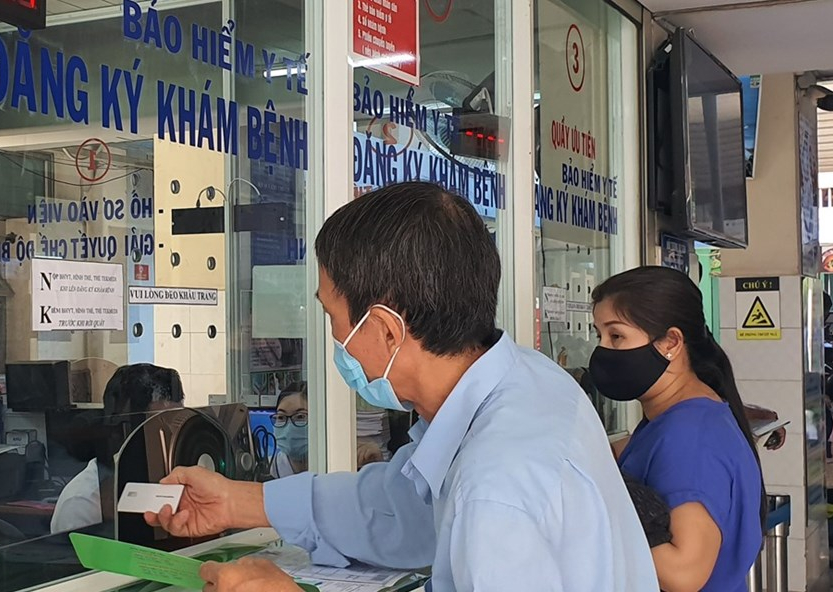 Tiếp tục thanh toán BHYT với dịch vụ thực hiện bằng "máy mượn, máy đặt"