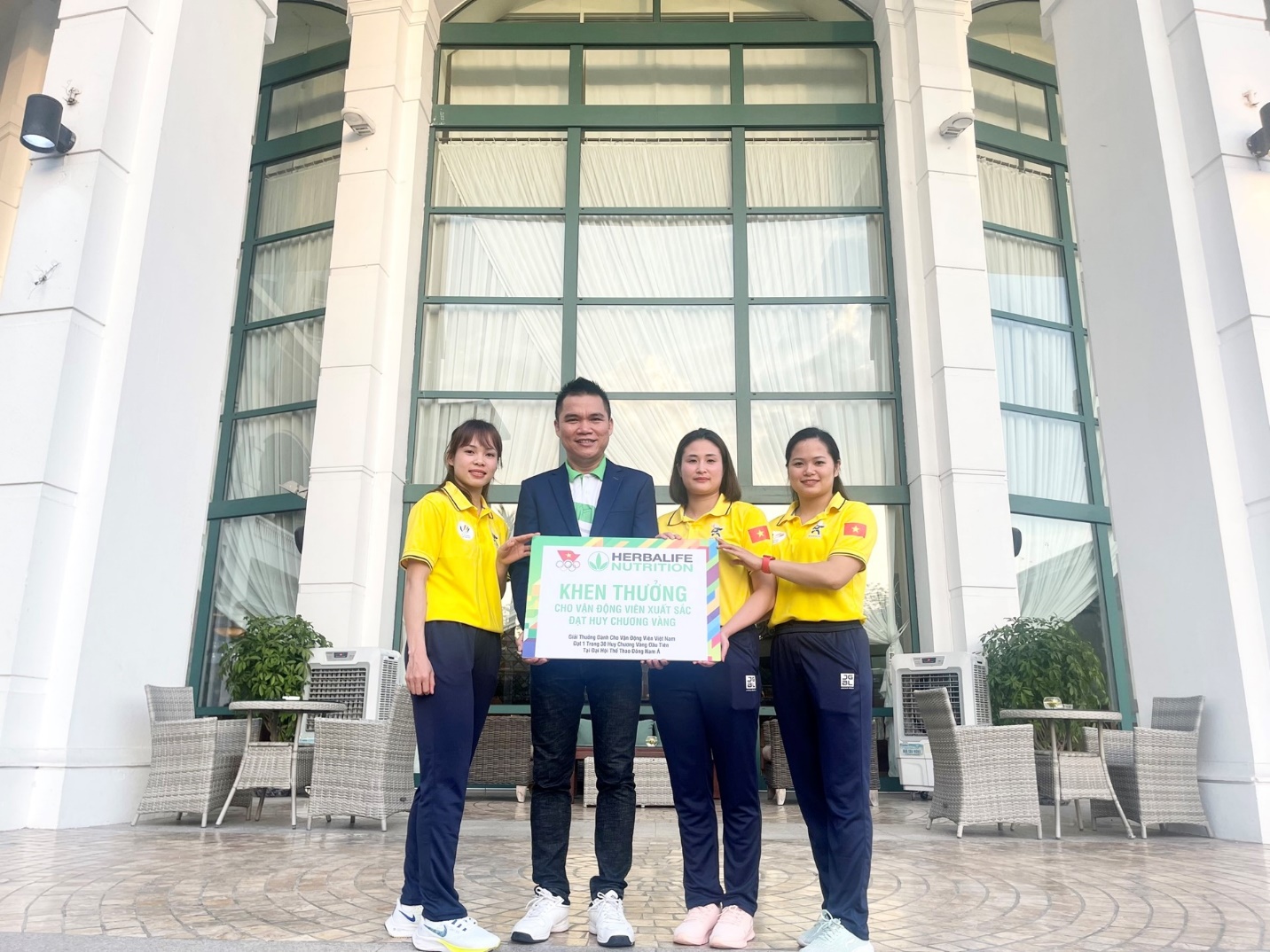 Herbalife đồng hành cùng VĐV Việt Nam tỏa sáng tại SEA Games 31