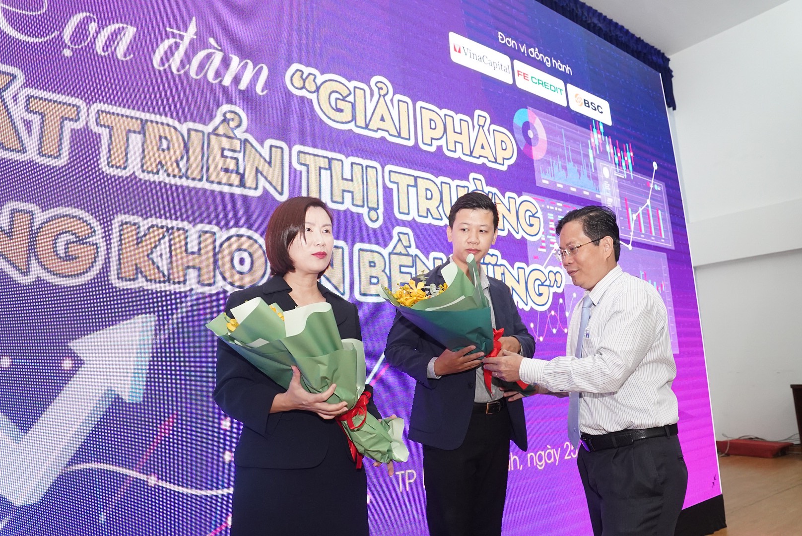 undefined - Ảnh 2.