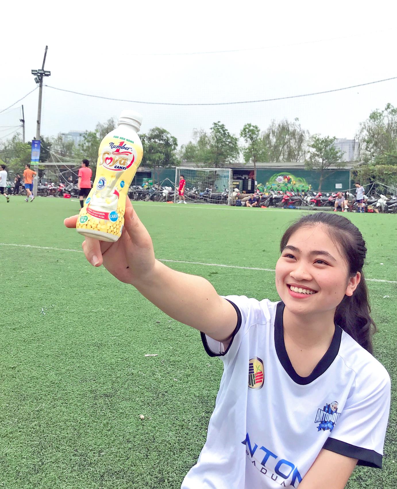 Hương vị tuổi thơ từng khiến người trẻ thương nhớ đ&atilde; trở lại với diện mạo cực cool - Ảnh 3.