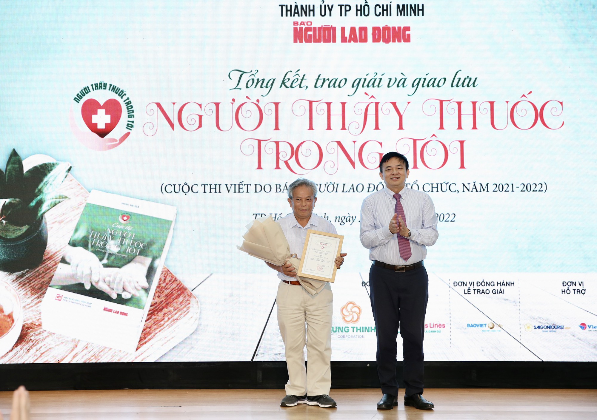 Lễ trao giải cuộc thi viết &ldquo;Người thầy thuốc trong t&ocirc;i - Ảnh 8.