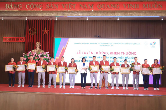 Thể thao Hà Nội nhận thưởng SEA Games hơn 17 tỉ đồng