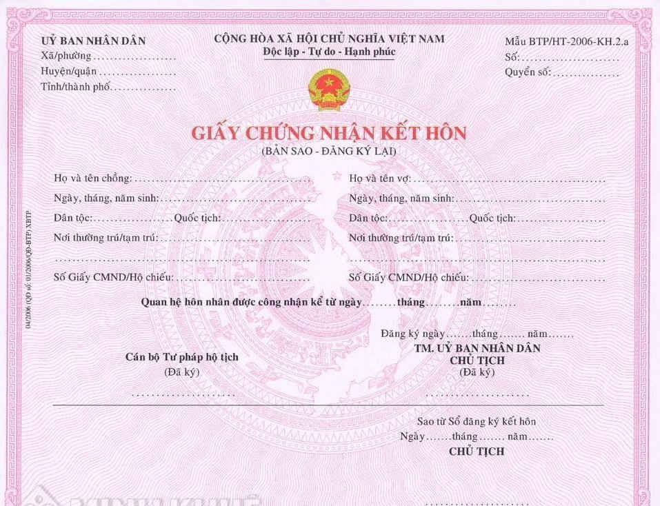 Phát hiện 1 xã cấp khống hàng loạt bản sao giấy khai sinh và kết hôn