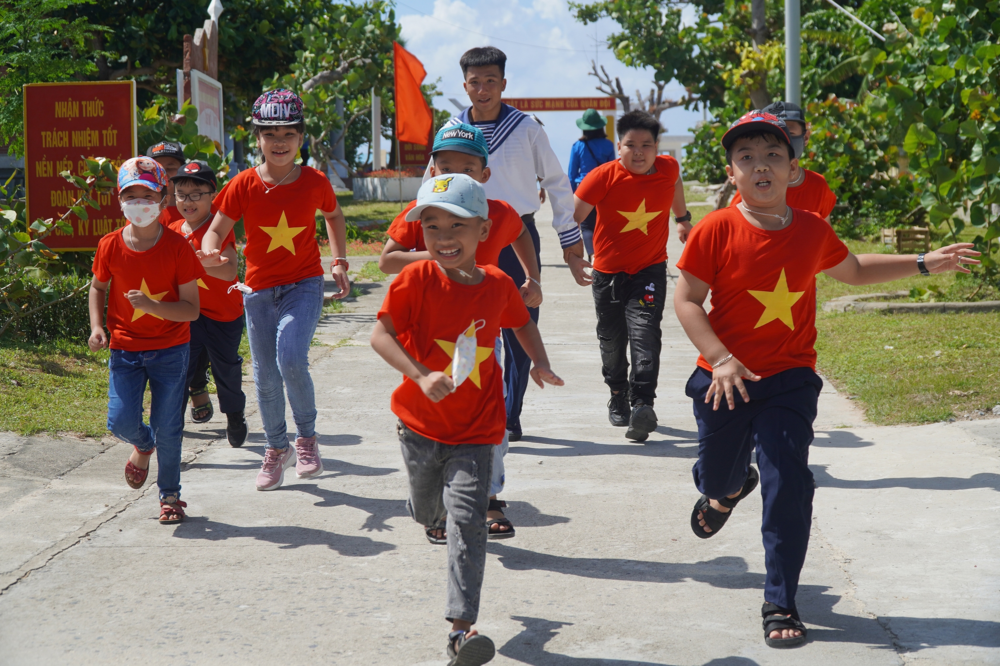 Cuộc thi viết về chủ quyền: Lá thư từ Trường Sa