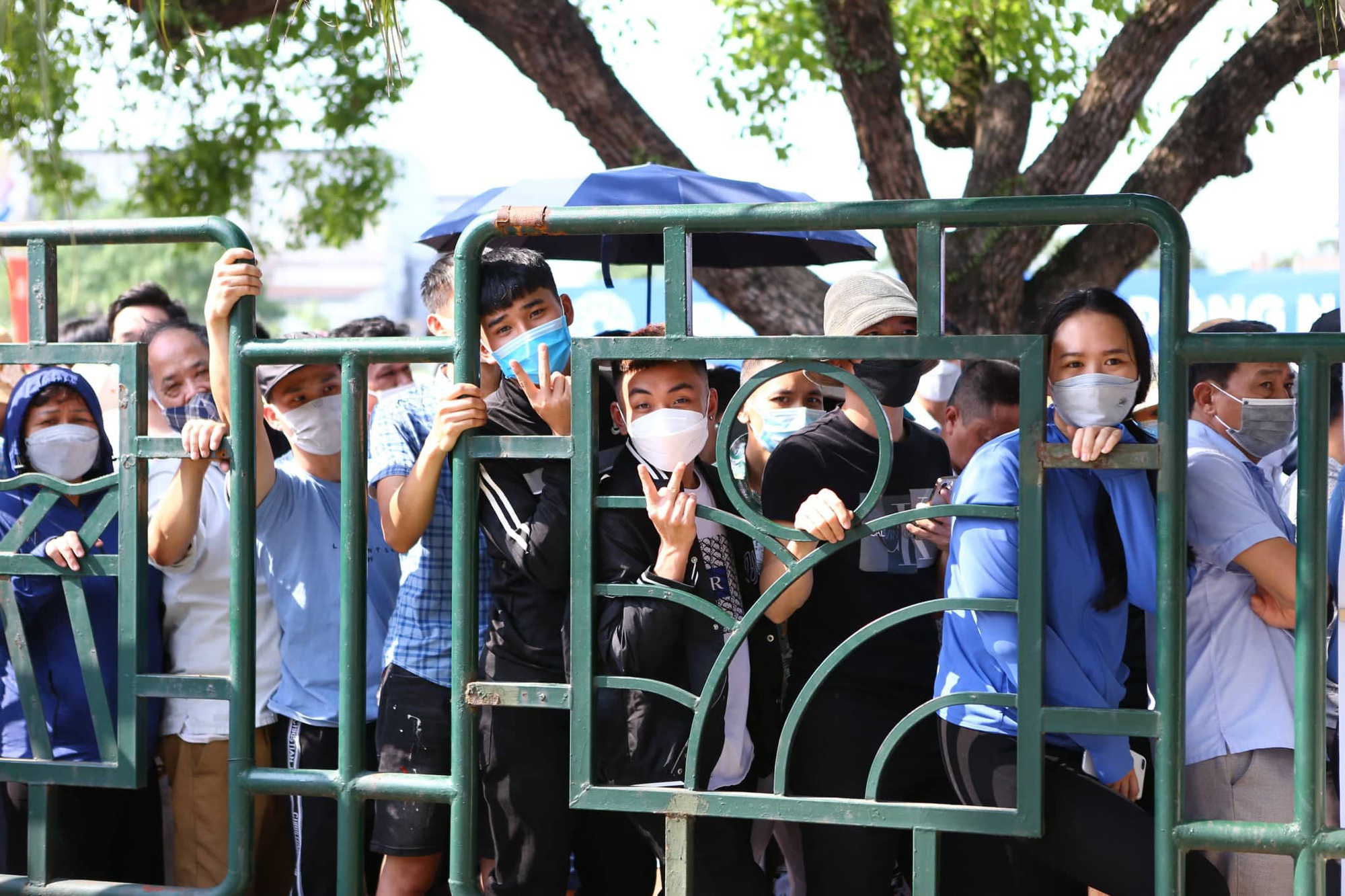 Sốt vé xem U23 Việt Nam đấu Indonesia
