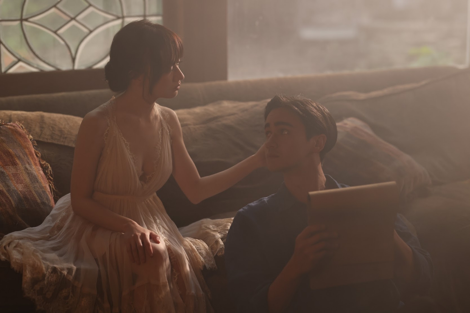 Xuân Nghi nói về sự lột xác trưởng thành, cố vượt qua cái bóng "ca sĩ nhí"