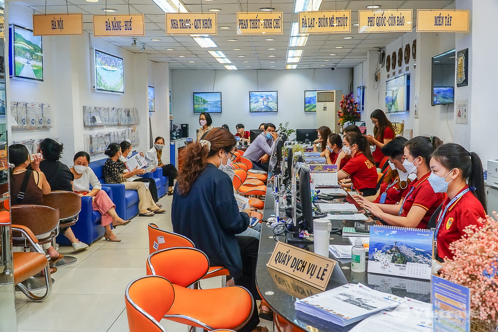 Lượng khách đăng ký tour hè tăng "nhiệt" tại Vietravel
