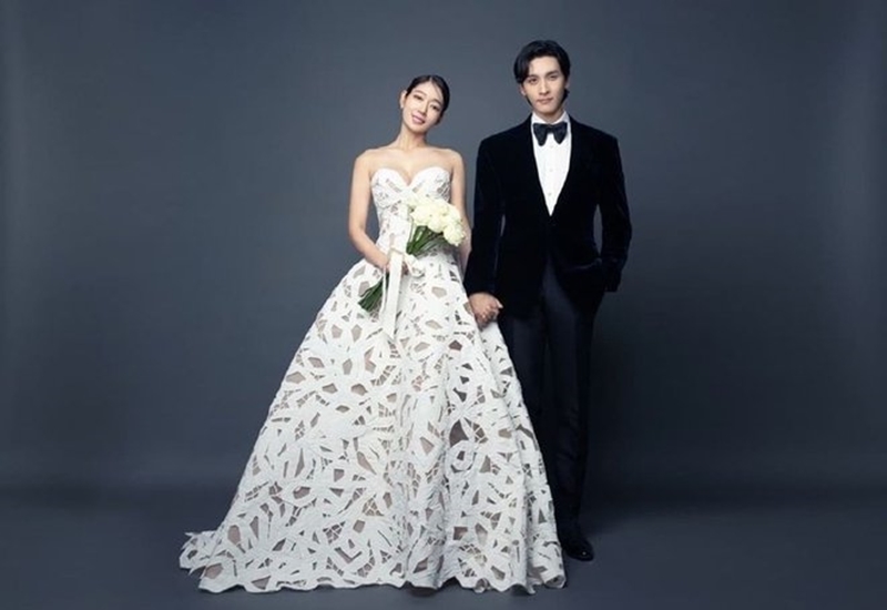 Diễn vi&ecirc;n Park Shin-hye sinh con sau 4 th&aacute;ng cưới - Ảnh 4.