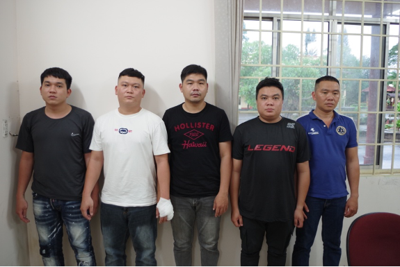 Diễn tiến vụ 3 người trên ôtô bị đánh gục tại TP Long Khánh