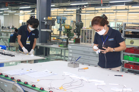 Quan tâm thấu đáo quyền lợi người lao động