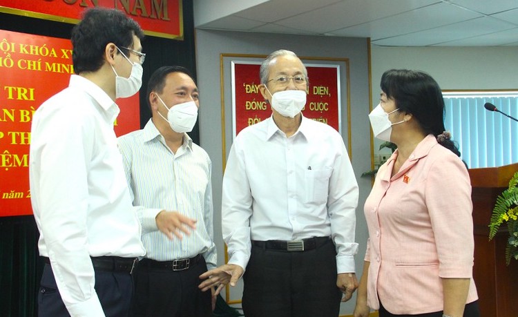 Cử tri bức xúc việc xúc phạm người khác trên mạng xã hội