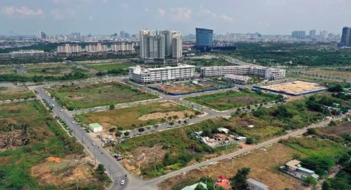 Đấu giá đất: Bài học nối dài...