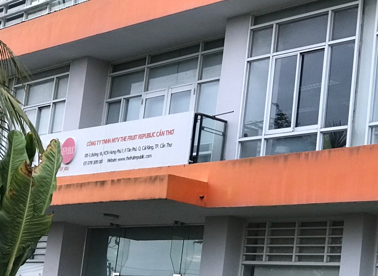 Sa thải trái luật, công ty bồi thường hơn 1,7 tỉ đồng cho 2 người lao động