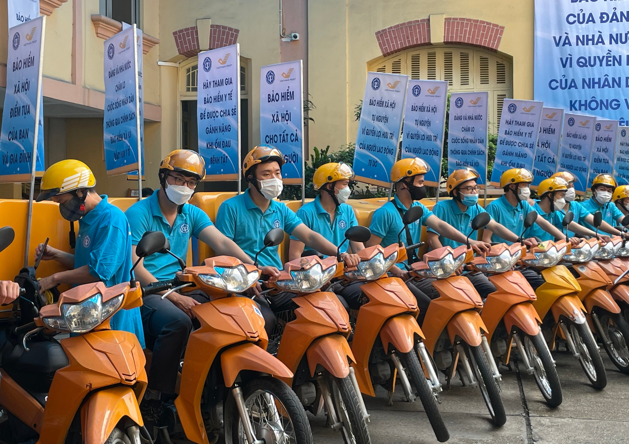 Phát triển thêm 10.000 người tham gia BHXH tự nguyện