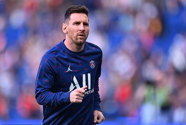 Tiết lộ sốc: Messi kh&ocirc;ng chạy đ&aacute; b&oacute;ng nổi v&igrave; mắc Covid-19 - Ảnh 2.
