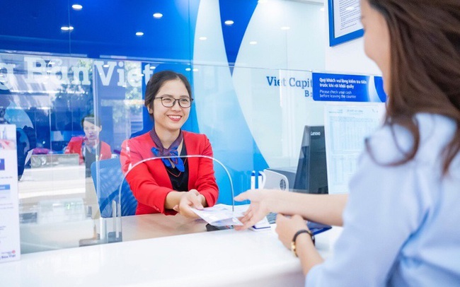 Vì sao dòng tiền chảy mạnh vào ngân hàng? - Ảnh 1.