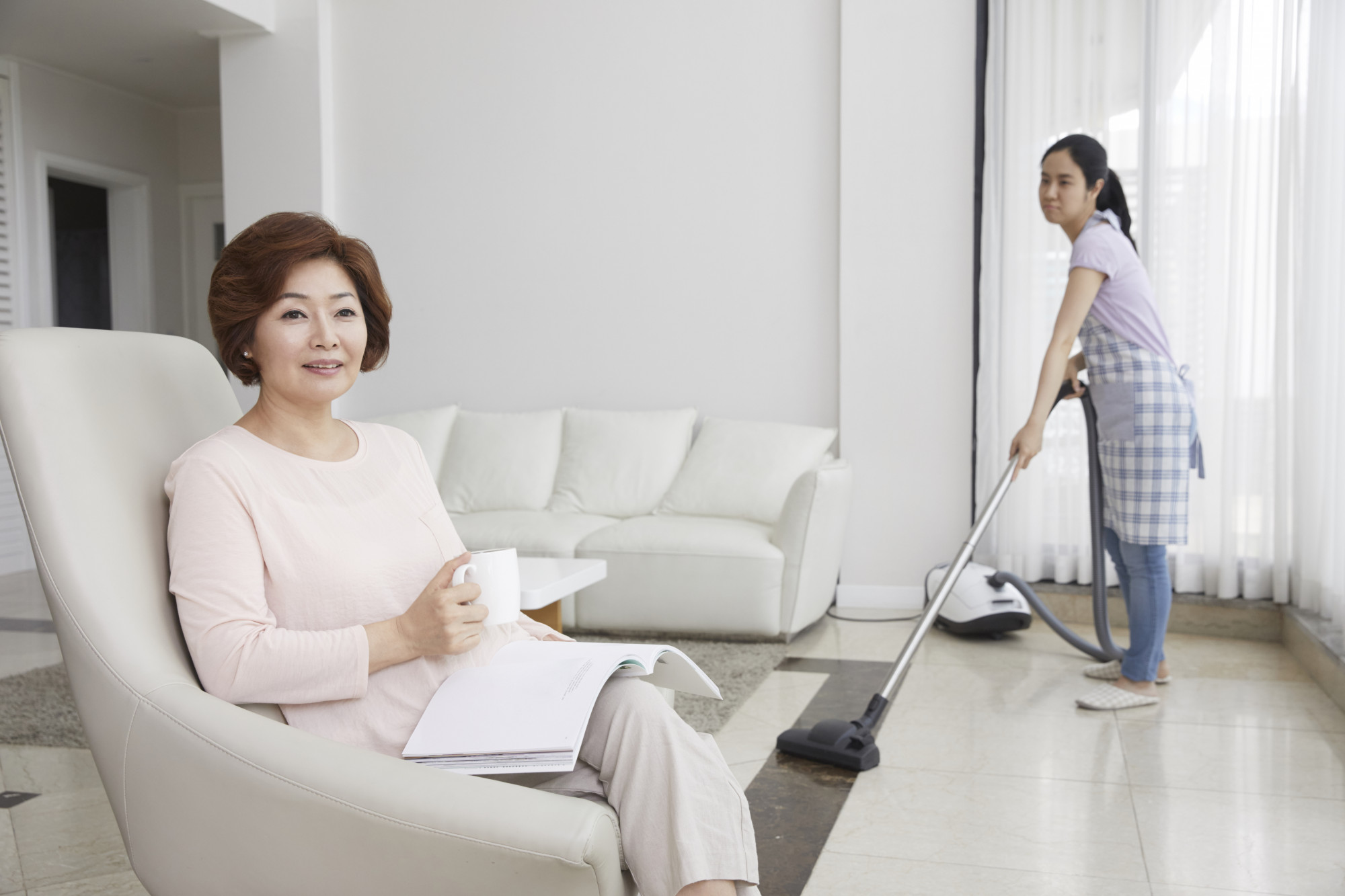 Mẹ chồng muốn t&ocirc;i cắt đứt với cha mẹ ruột - Ảnh 1.