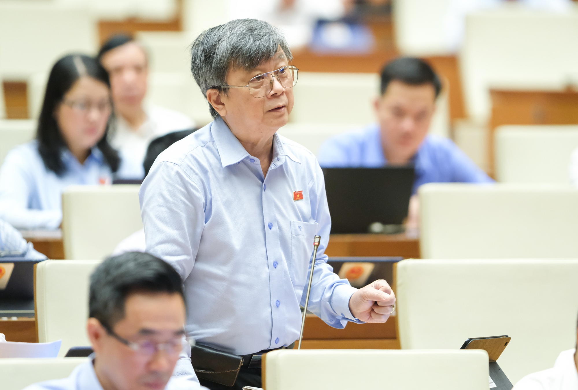 Đề nghị Thủ tướng uỷ quyền cho lãnh đạo địa phương chỉ định thầu khi làm đường Vành đai 3