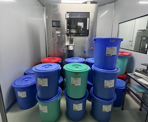 Công an TP HCM bắt Giám đốc Công ty Dược phẩm Amtex Pharma - Ảnh 4.