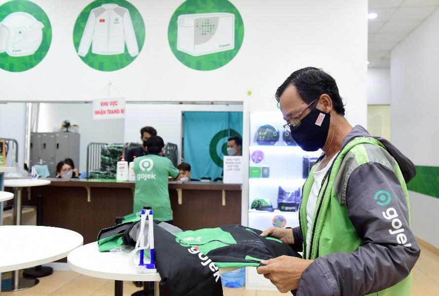 Gojek triển khai chương tr&igrave;nh tri &acirc;n t&agrave;i xế lớn tuổi - Ảnh 2.