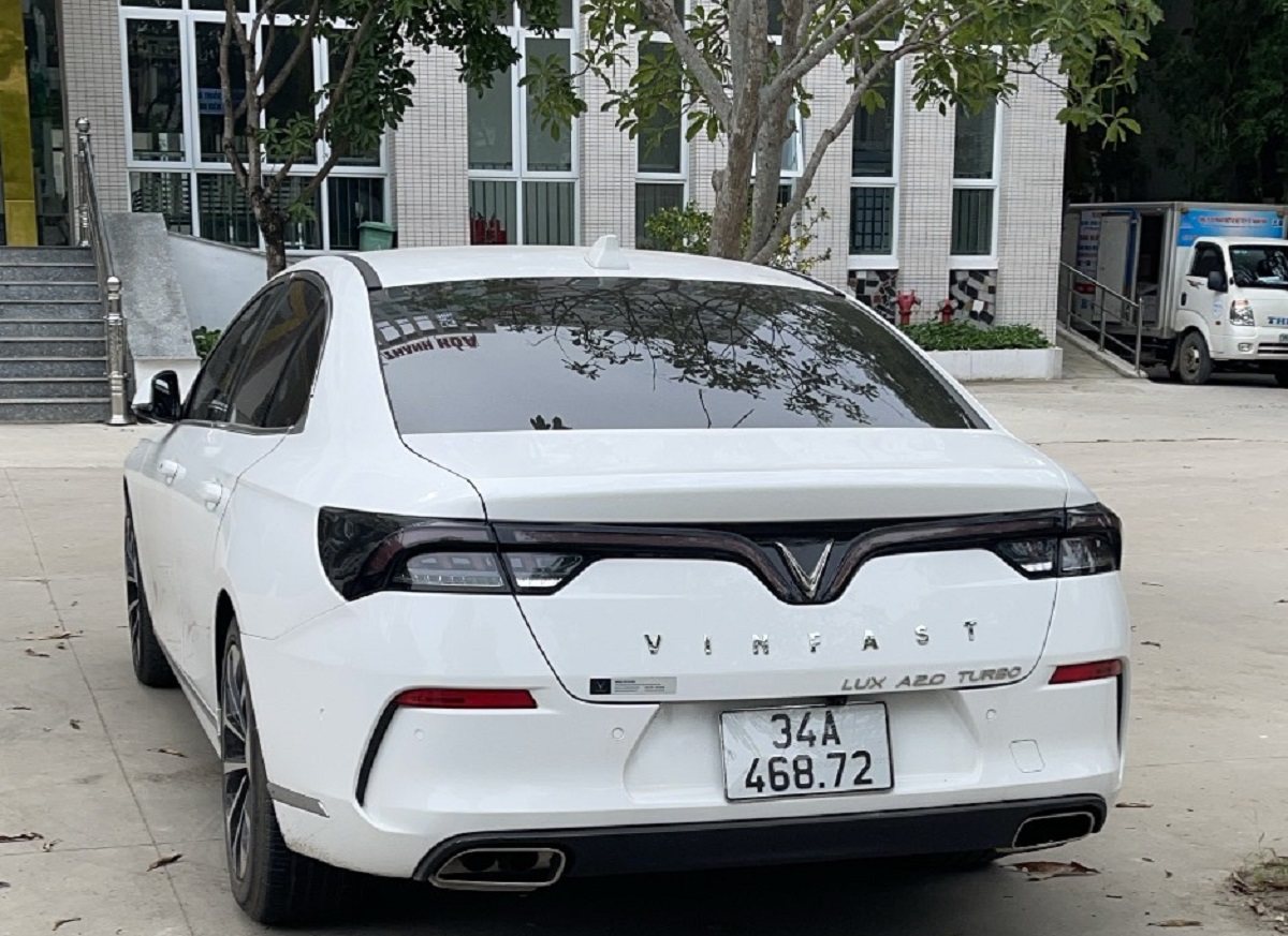 Phát hiện ôtô mà 5 đối tượng đục tường trốn trại dùng để bỏ trốn
