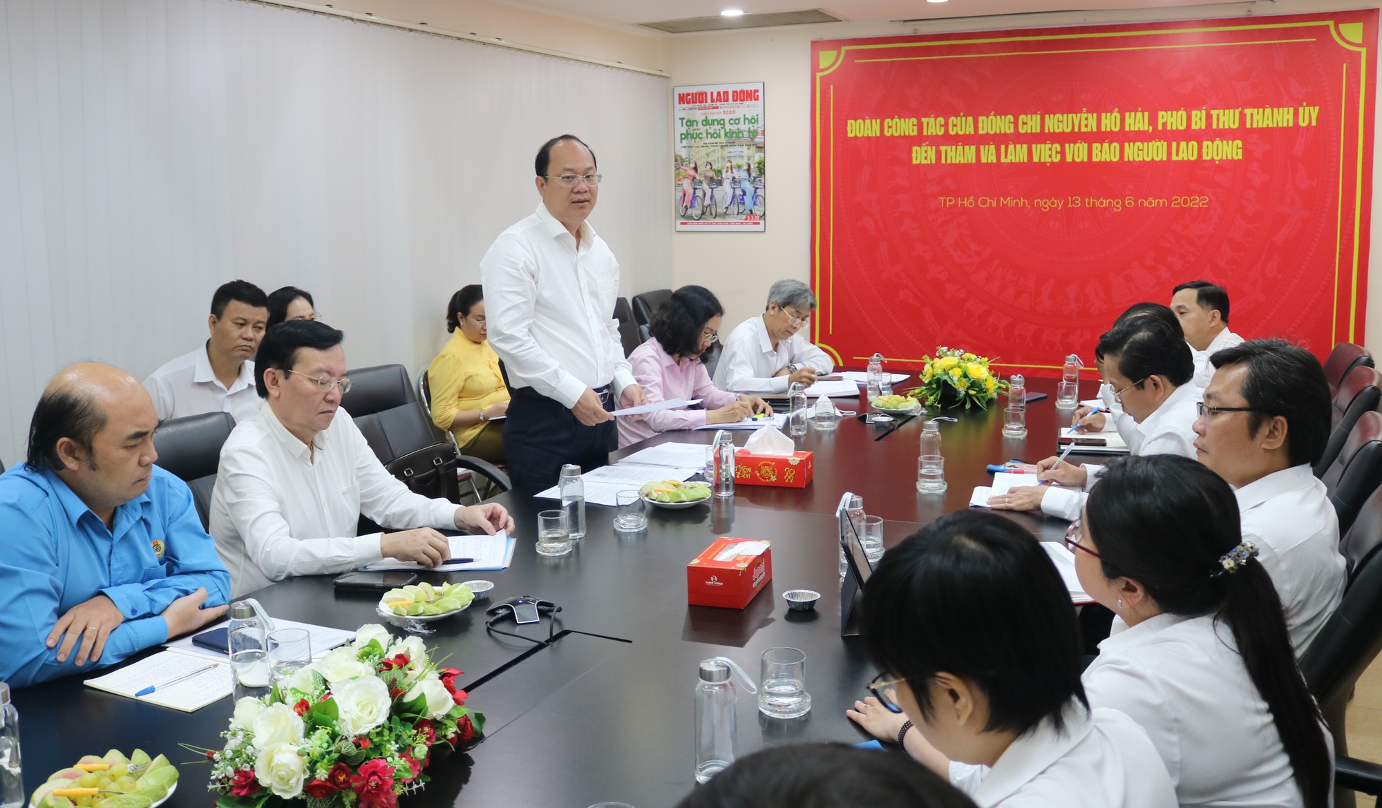 Phó Bí thư Thành ủy TP HCM Nguyễn Hồ Hải thăm và làm việc với Báo Người Lao Động