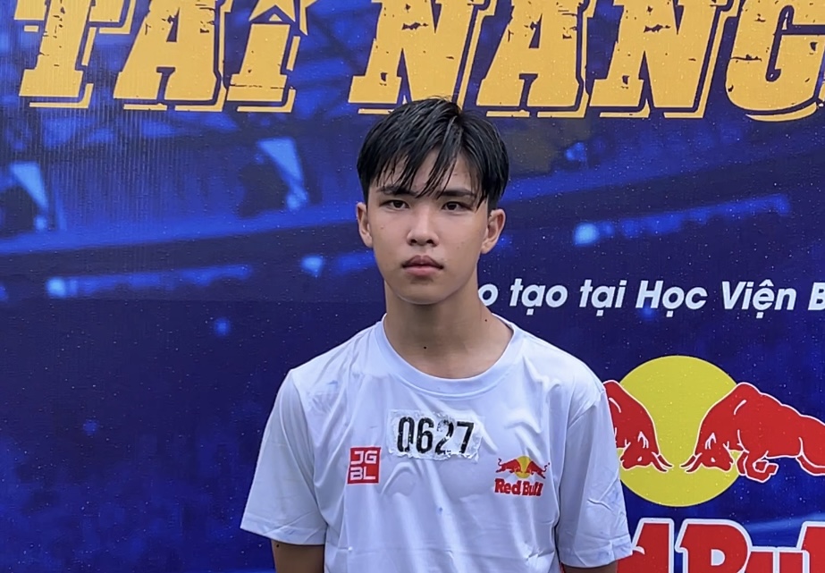 Thí sinh mang dòng máu Hàn Quốc, Pháp ứng tuyển lò HAGL - Ảnh 3.