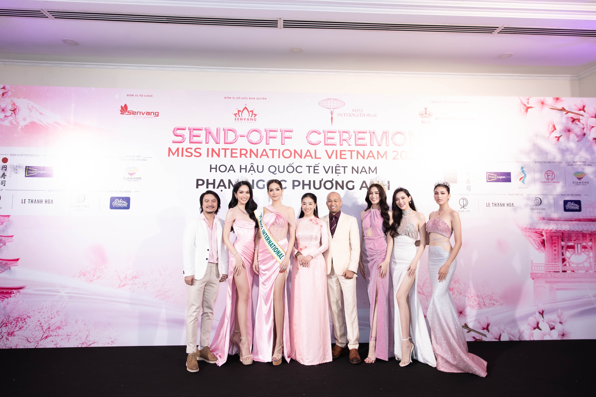Dàn người đẹp Việt khoe sắc bên hoa hậu Thái Lan - Ảnh 8.