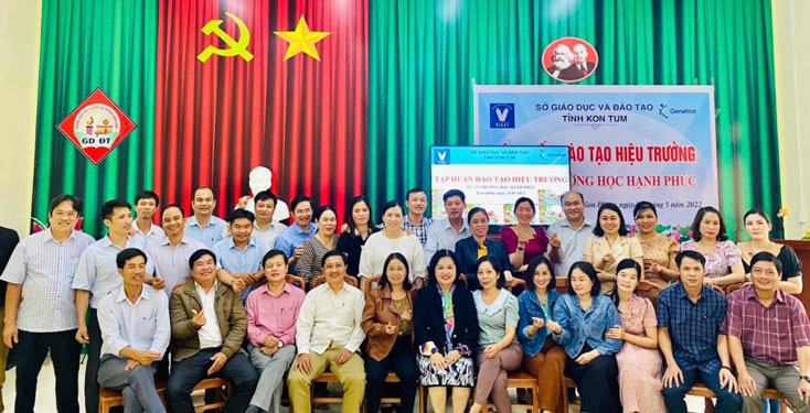 Hơn 10.000 hiệu trưởng tham gia Trường học hạnh ph&uacute;c - Ảnh 1.
