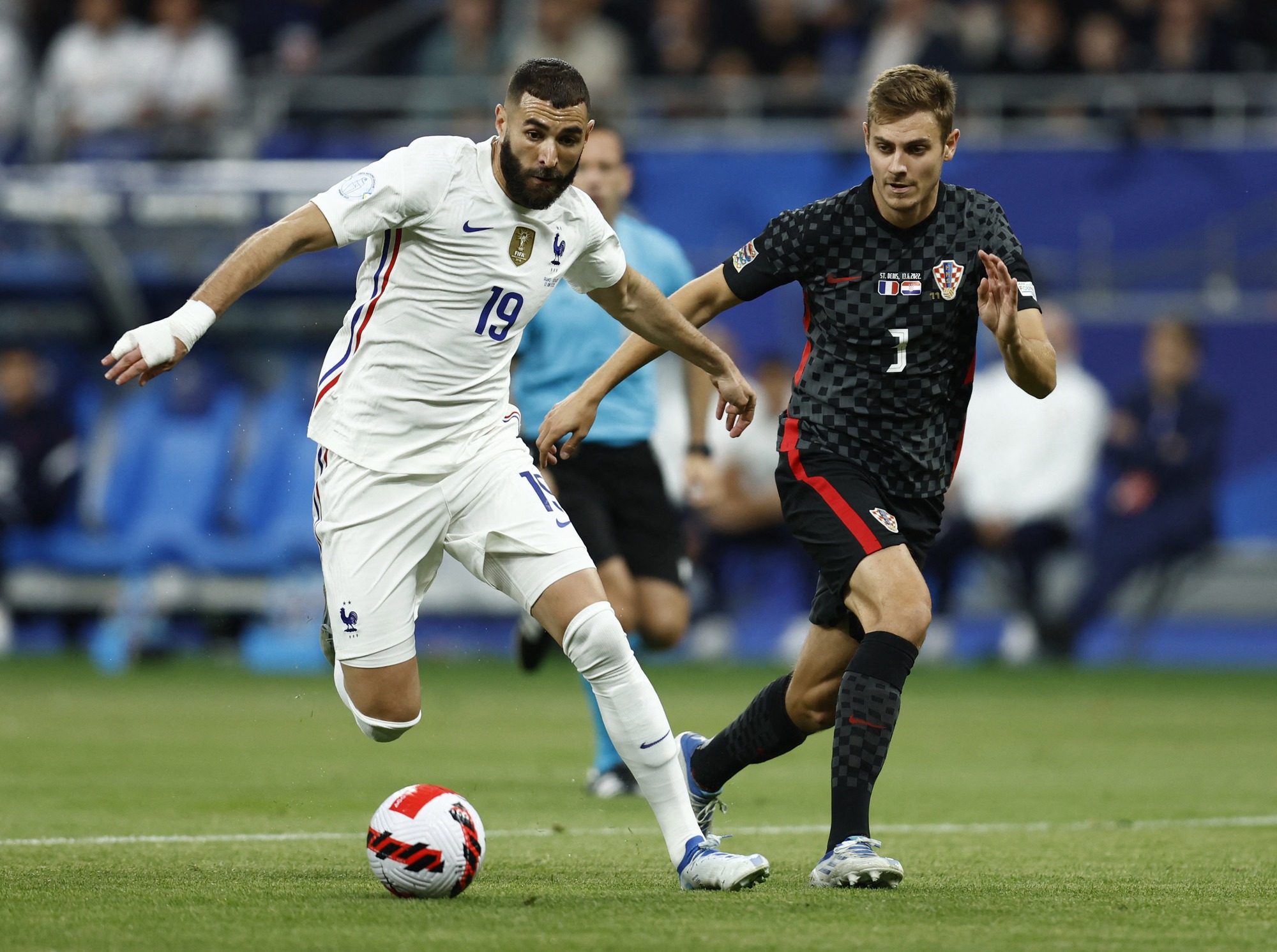 Thua sốc Croatia, Pháp thành cựu vương Nations League