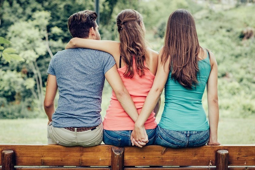 Hú hồn với tiểu tam! - Ảnh 1.
