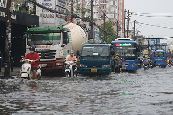 Giải bài toán ngập lụt đô thị