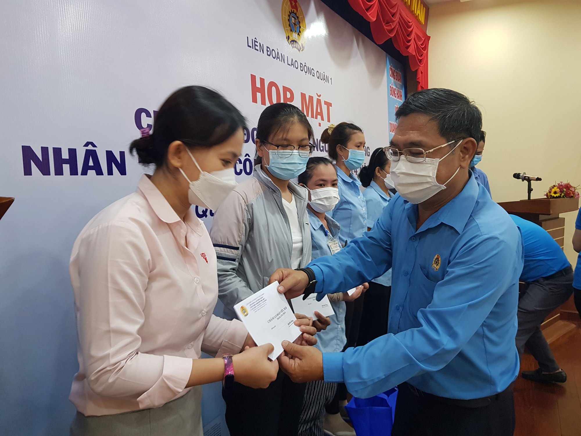 Chăm lo thiết thực cho người lao động