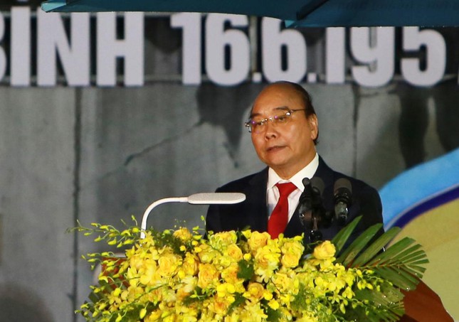Chủ tịch nước Nguyễn Xu&acirc;n Ph&uacute;c: Quảng B&igrave;nh phải xứng tầm qu&ecirc; hương Hai giỏi - Ảnh 1.