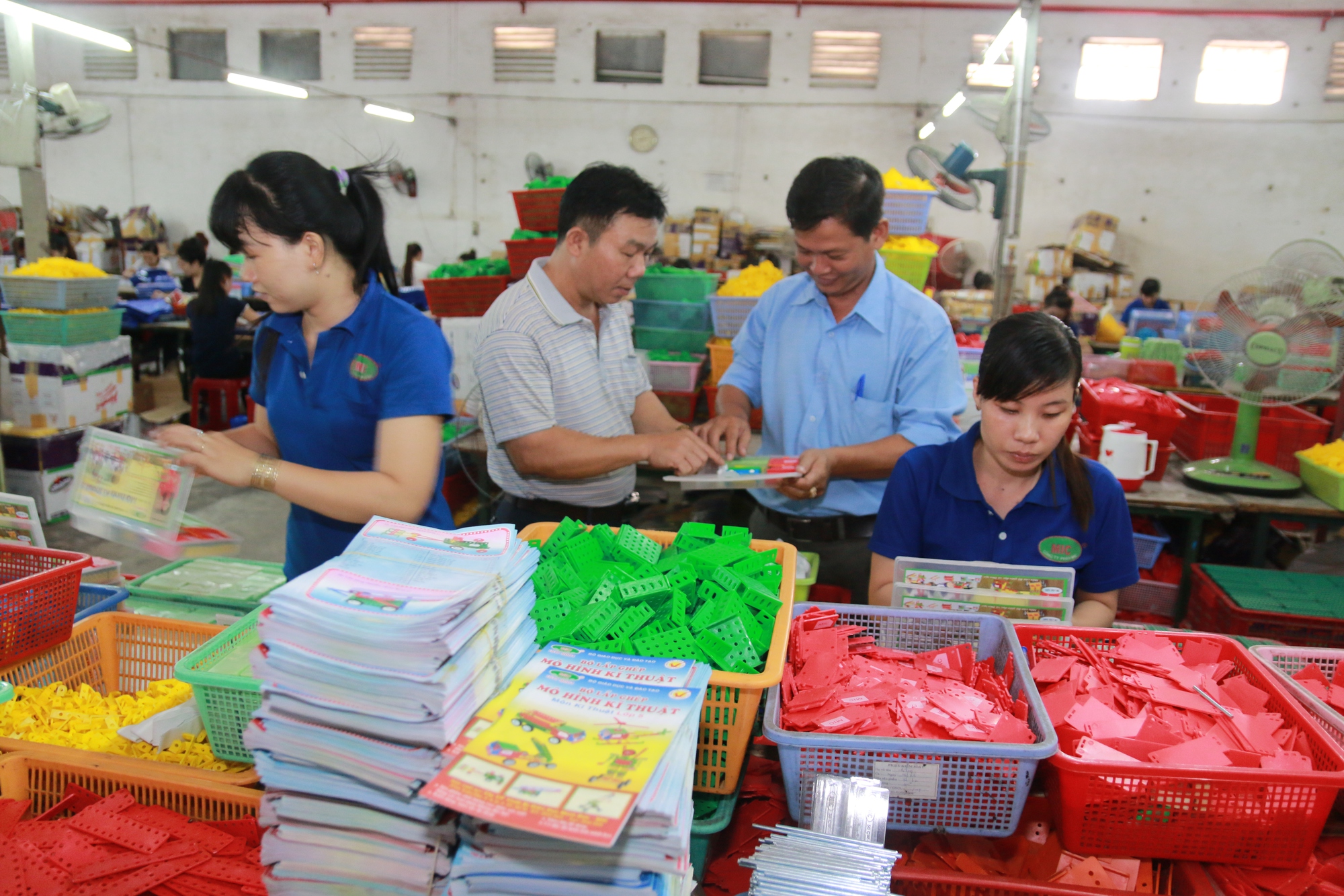 Ồ ạt rút BHXH một lần: Tuổi nghỉ hưu quá cao