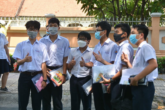 Công bố đáp án thi lớp 10: Phổ điểm phổ biến từ 5-7 điểm
