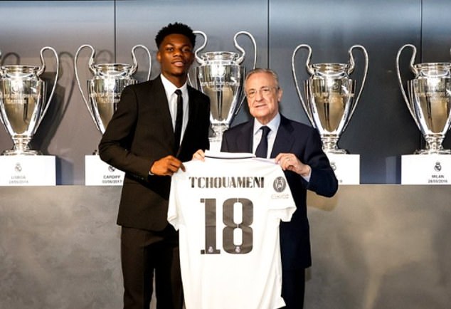 Sao trẻ Vinicius nhận lương khủng, gia hạn 2 mùa với Real Madrid - Ảnh 5.