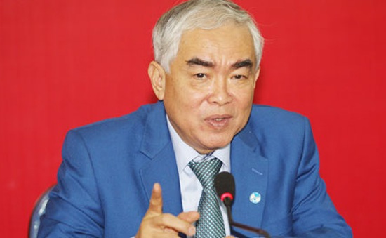 Nguy&ecirc;n Chủ tịch Li&ecirc;n đo&agrave;n B&oacute;ng đ&aacute; Việt Nam L&ecirc; H&ugrave;ng Dũng qua đời - Ảnh 2.