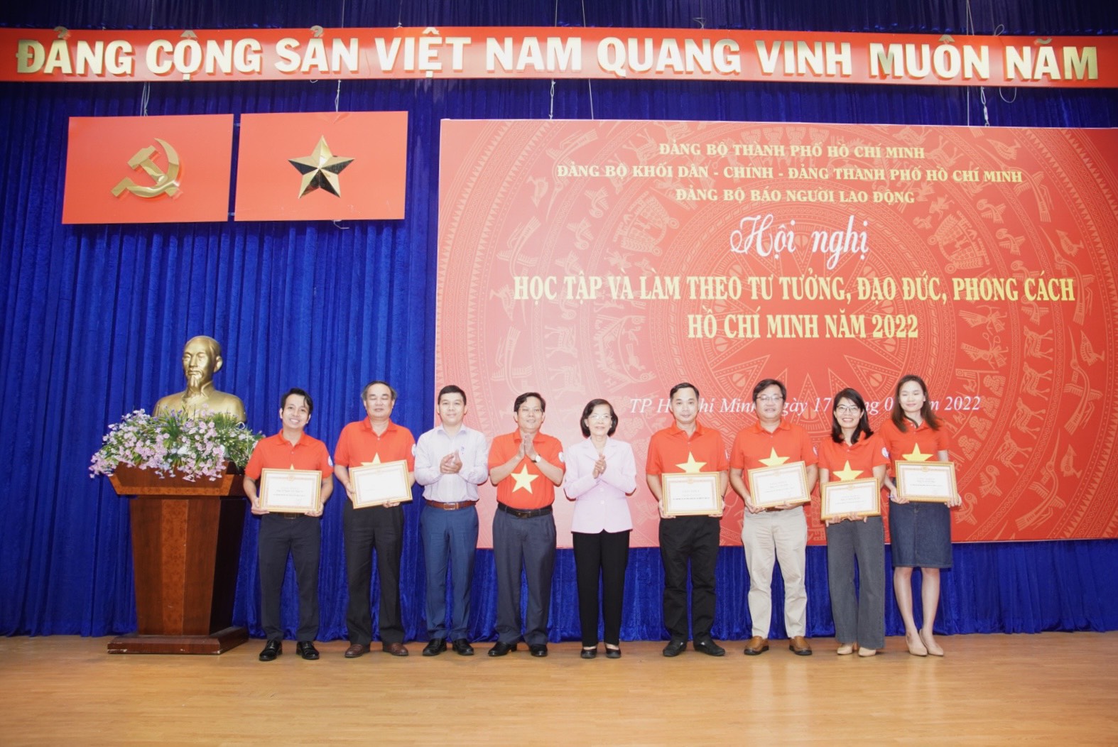Người cán bộ phải vừa có tài, vừa có đức - Ảnh 3.